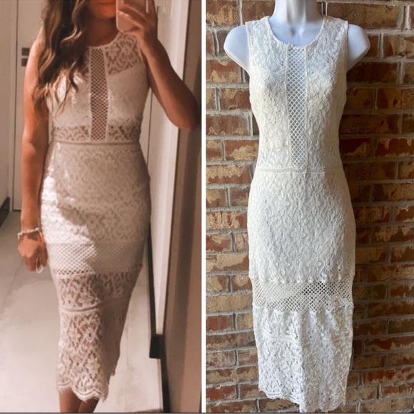 AVE RARA Dresses & Skirts - AVE RARA Cream LACE MIDI DRESS SIZE 8